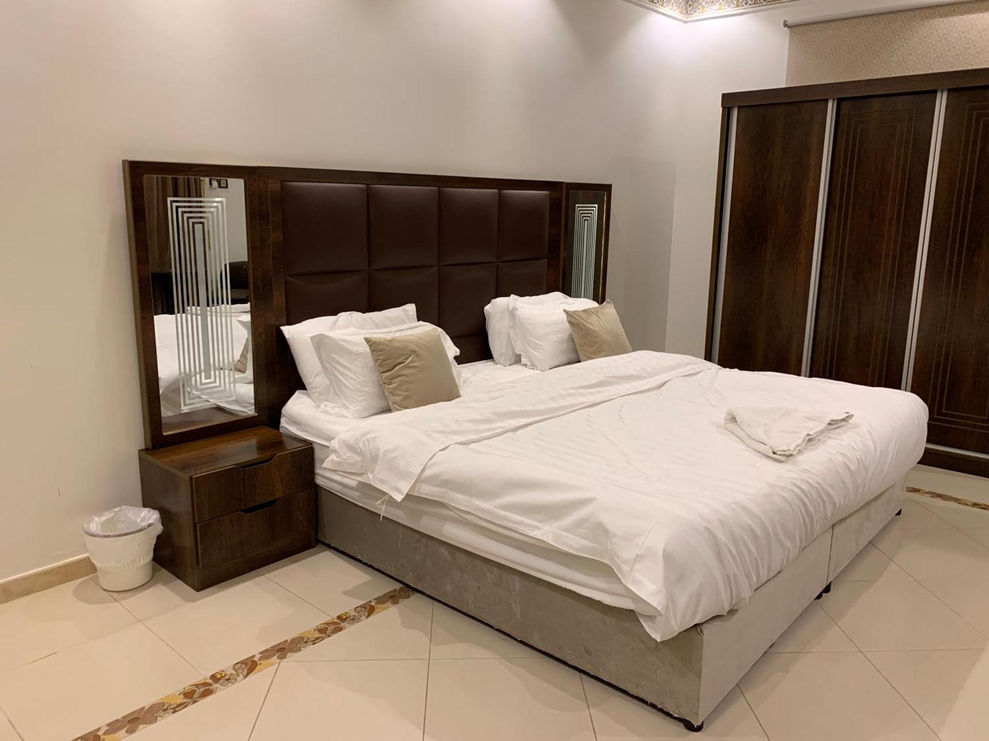 Friday Suites Al Ula Exterior foto