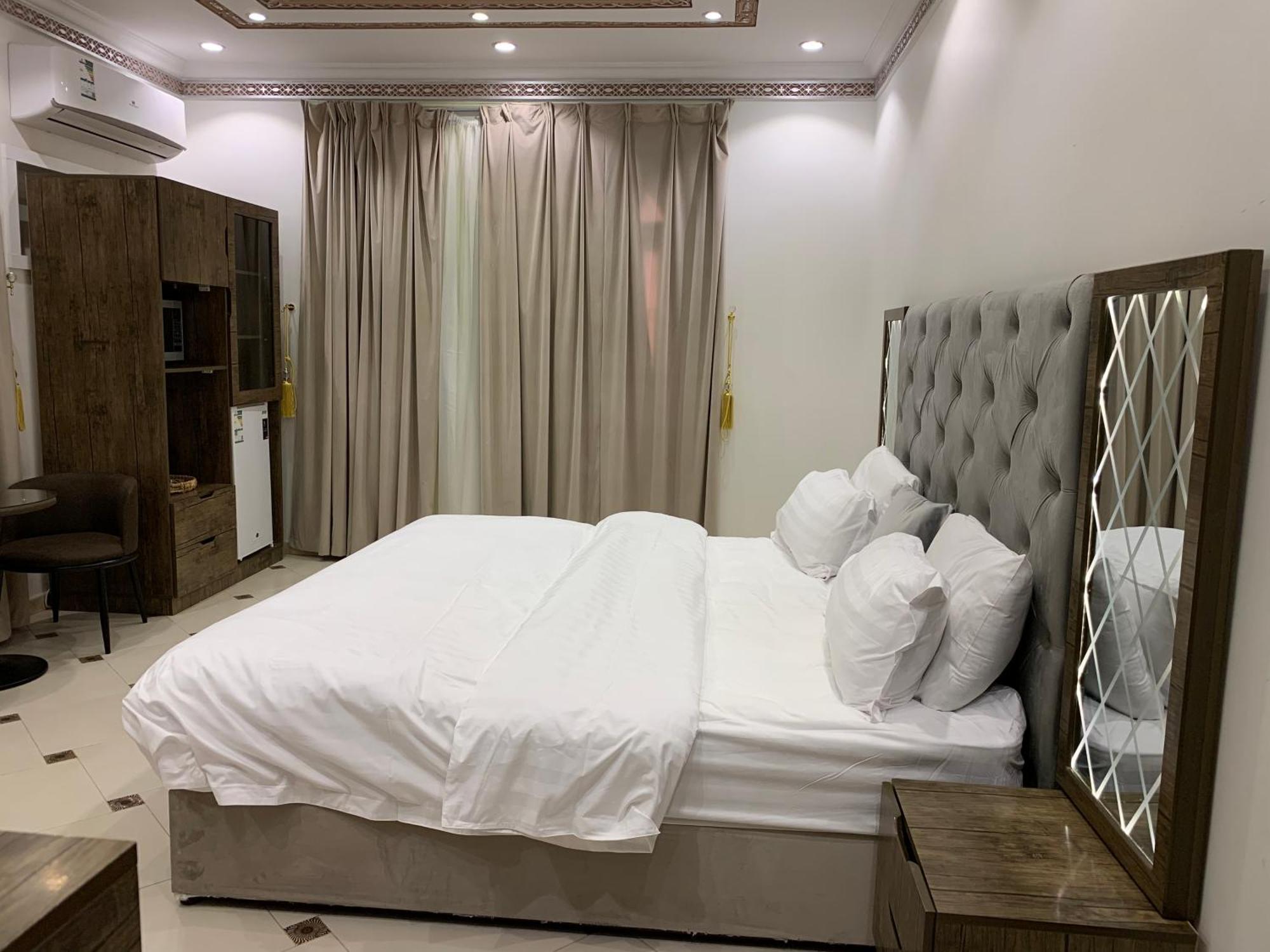 Friday Suites Al Ula Exterior foto