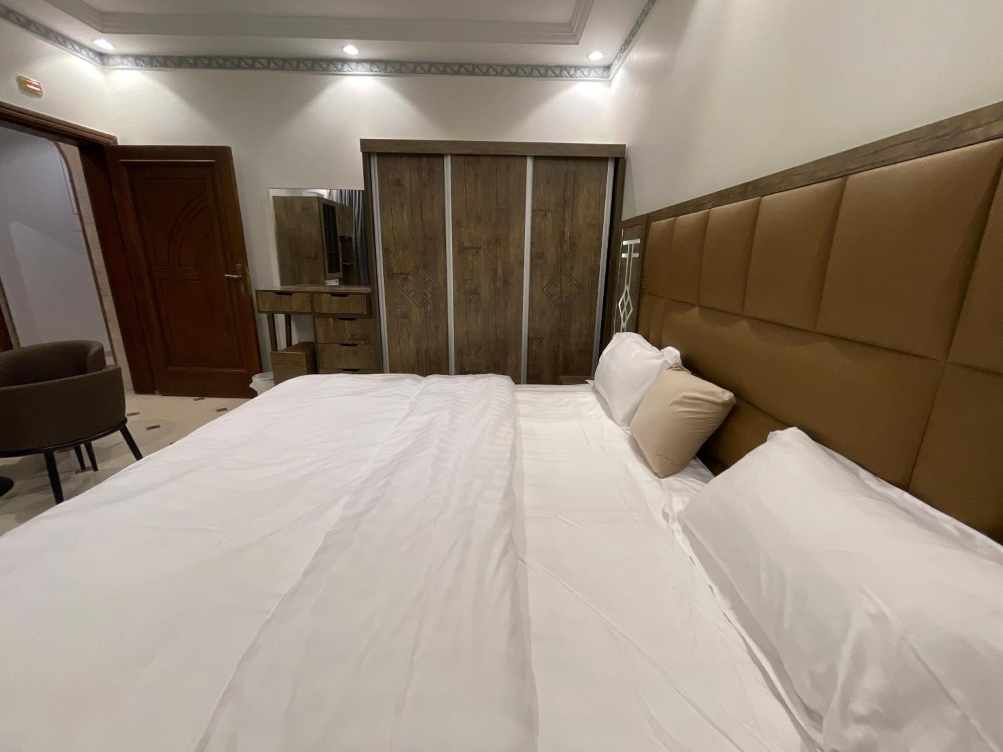 Friday Suites Al Ula Exterior foto